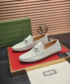 Gucci Loafer With Horsebit In White