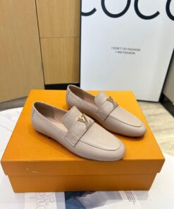 Louis Vuitton LV Capri Loafer In Beige Grain Calfskin