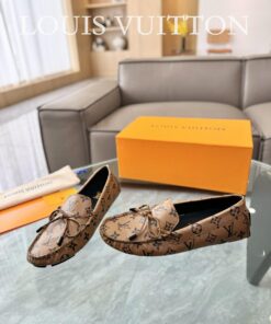 Louis Vuitton Gloria Flat Loafer In Khaki