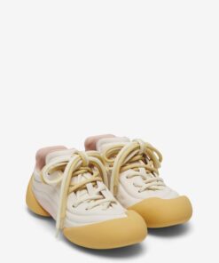 Alexander McQueen Women's Flexion Sneaker in Off-white/pink