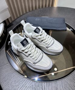 GIVENCHY Sneakers in synthetic leather and mesh