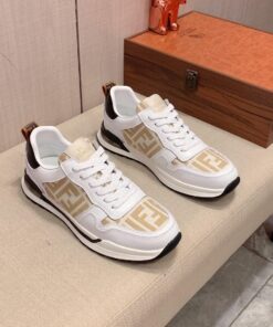FENDI CASUAL SNEAKERS