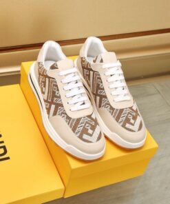 FENDI CASUAL SNEAKERS