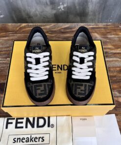 FENDI CASUAL SNEAKERS