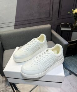 GIVENCHY Sneakers in synthetic leather and mesh