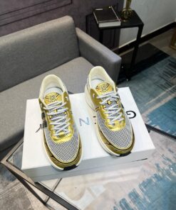 GIVENCHY NFNTY-52 Sneakers in synthetic leather and mesh