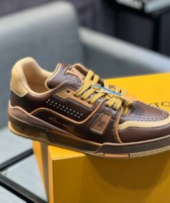 Louis Vuitton Trainer Sneaker