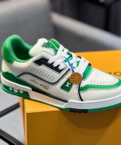 Louis Vuitton Trainer Sneaker
