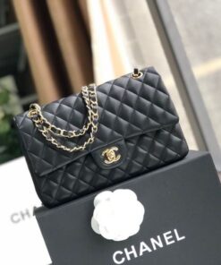 Chanel Classic Handbag Gold Toned Hardware Black For Women, Women's Bags, Shoulder And Crossbody Bags 10.2in/26cm A01112