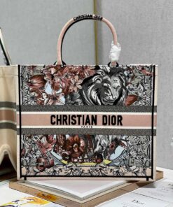Christian Dior Large Dior Book Tote Multicolor For Women 16.5in/42cm CD M1286ZFOR_M884