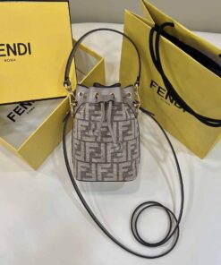 Fendi Mon Tresor Small Beige Bag For Woman 18cm/7in