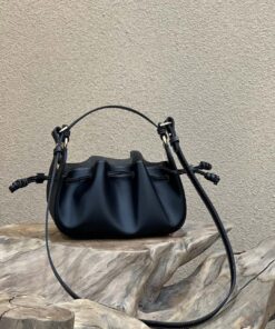 Fendi Pomodorino Black Mini Bag For Woman 17cm/6.5in