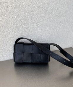 Bottega Veneta Belt Cassette Black, For Women 7in/18cm 668572VMAY18425