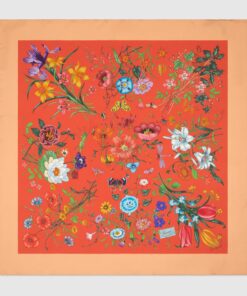 Gucci GG Printed silk carré scarf