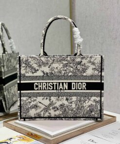 Christian Dior Medium Dior Book Tote Blue Toile de Jouy Flowers Embroidery Blue/White For Women 36cm CD