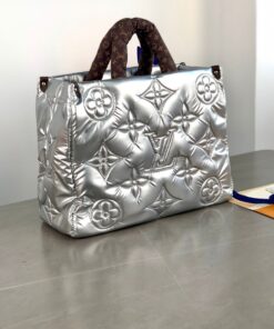 Louis Vuitton Pillow Onthego GM Silver For Women 16.1in/41cm LV M21053