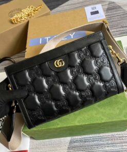 Gucci Matelasse Shoulder Bag Black For Women, Women's Bags 10.2in/26cm GG