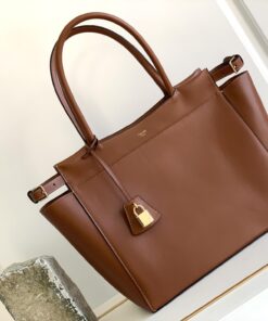 Celine Medium Cabas Bourgeois Tan For Women 18in/45cm 199773EHS.04LU