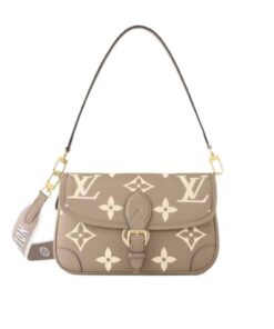 Louis Vuitton Diane Monogram Beige 24Cm