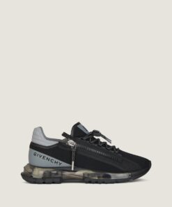 Givenchy Spectre Runner sneakers