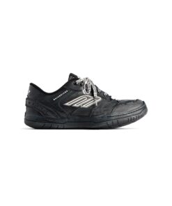 BALENCIAGA  Hamptons Worn-out Sneaker